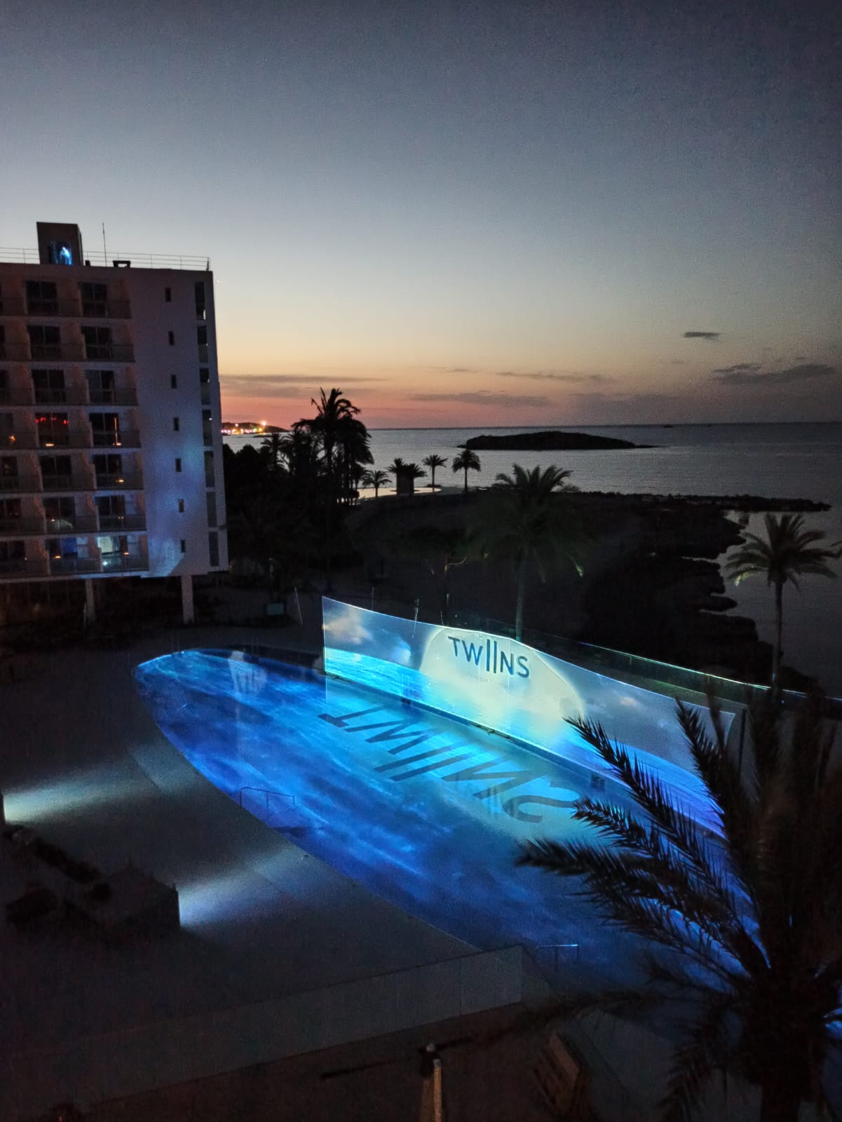 twiins-ibiza-2